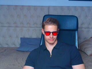 Connor Groff webcam model stream image