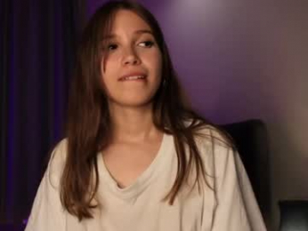 mellowpearl webcam model stream image