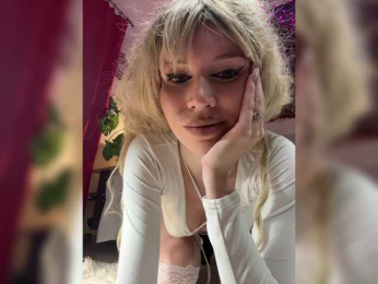 PANTEONA_ webcam model stream image