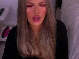 Graciane Lee webcam model stream image