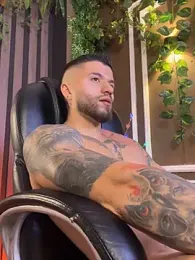 Frank_Farrell webcam model stream image