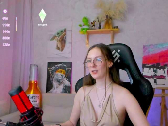 KiraRumGirl webcam model stream image