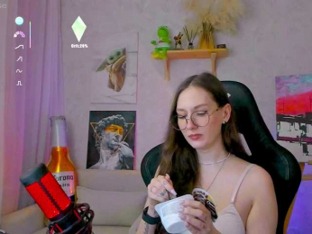 KiraRumGirl webcam model stream image