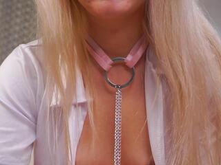 Marnie Kocourek webcam model stream image