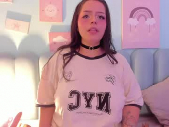 curvy_rousi webcam model stream image