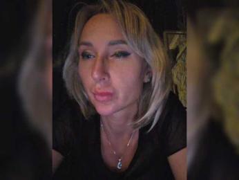 ARotikA1 webcam model stream image