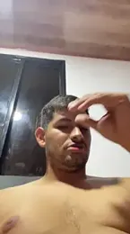 walterktm webcam model stream image