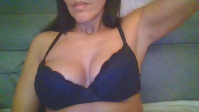 Lovinto webcam cam4 model stream image