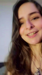 Roxannepiggy webcam model stream image