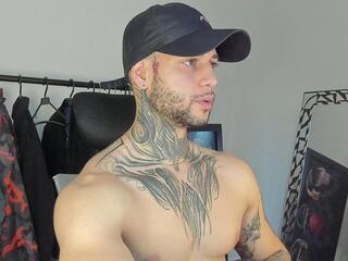 James Leeandros webcam model stream image