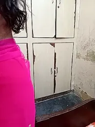 reemacouple007 webcam model stream image