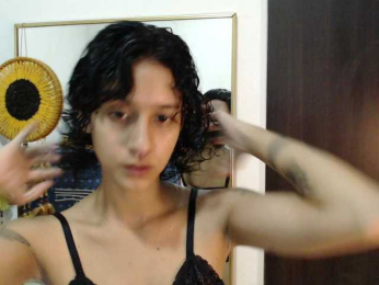 AlinaWoolf webcam bongacams model stream image