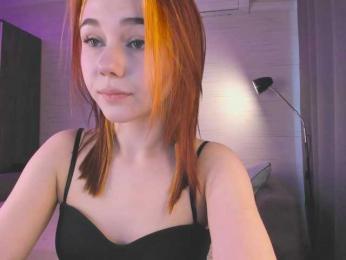 Cute1yoga webcam model stream image