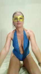 Victorialove20 webcam cam4 model stream image