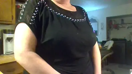 ScrawburryBBW webcam model stream image