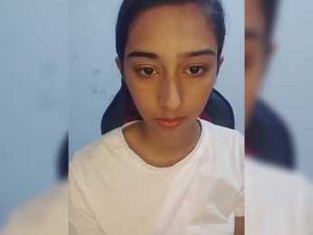 AlinaPopy webcam model stream image