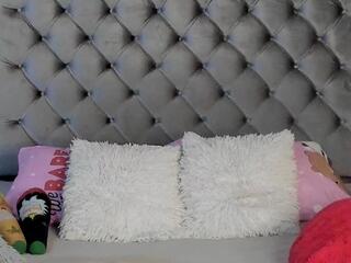 Damond Brown webcam model stream image