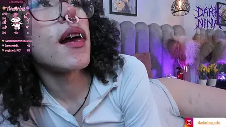 Dark_nina_ webcam model stream image