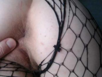 MollyLivex webcam model stream image