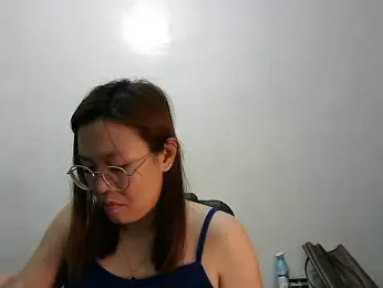 crizzybel webcam model stream image