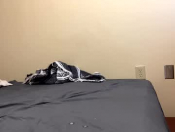 triller402 webcam model stream image