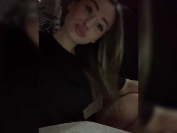 Polichkaaaa webcam bongacams model stream image