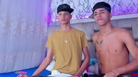 boyswantingplay webcam model stream image