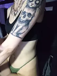 Smokaxhontas webcam model stream image