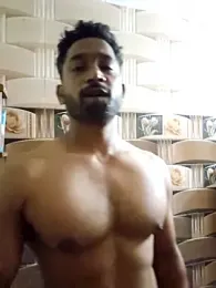 Rabi_BULKBEAST webcam stripchat model stream image