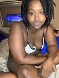 BigMfLuther webcam model stream image