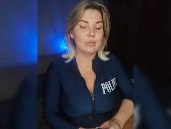 Dyia webcam model stream image