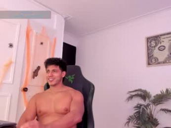 ashton_coleman_ webcam model stream image