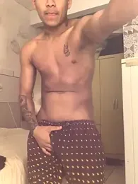 Novindot23cm webcam model stream image