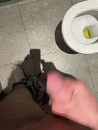 w12er webcam model stream image