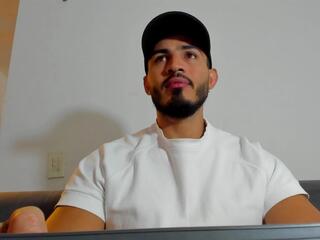 Klinsmann Campbell webcam model stream image