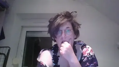 OIseauNoir88 webcam stripchat model stream image