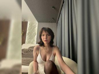 vanny- webcam bongacams model stream image