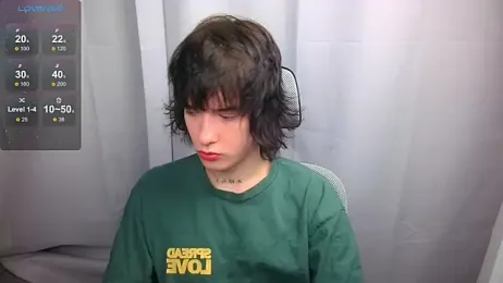 LeonBoykisser webcam stripchat model stream image