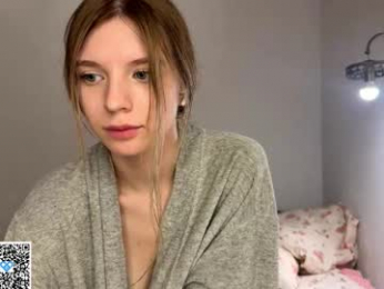 chloe_show webcam model stream image