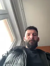 Michel_huge webcam model stream image