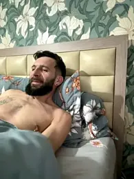 Michel_huge webcam model stream image