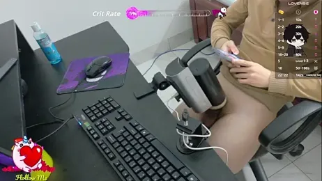 _-kur-_ webcam model stream image