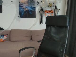 Brutus K webcam model stream image