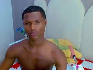 joel-black webcam model stream image