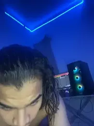 RoomExotic11 webcam model stream image