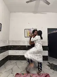 riya190 webcam model stream image