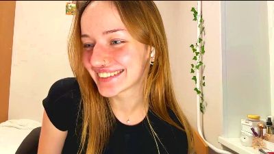 LavetteKerger webcam model stream image