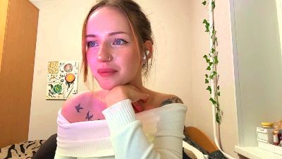 LavetteKerger webcam model stream image