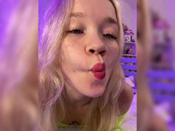 alicecutey webcam model stream image