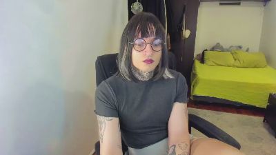 Shiiraa webcam model stream image